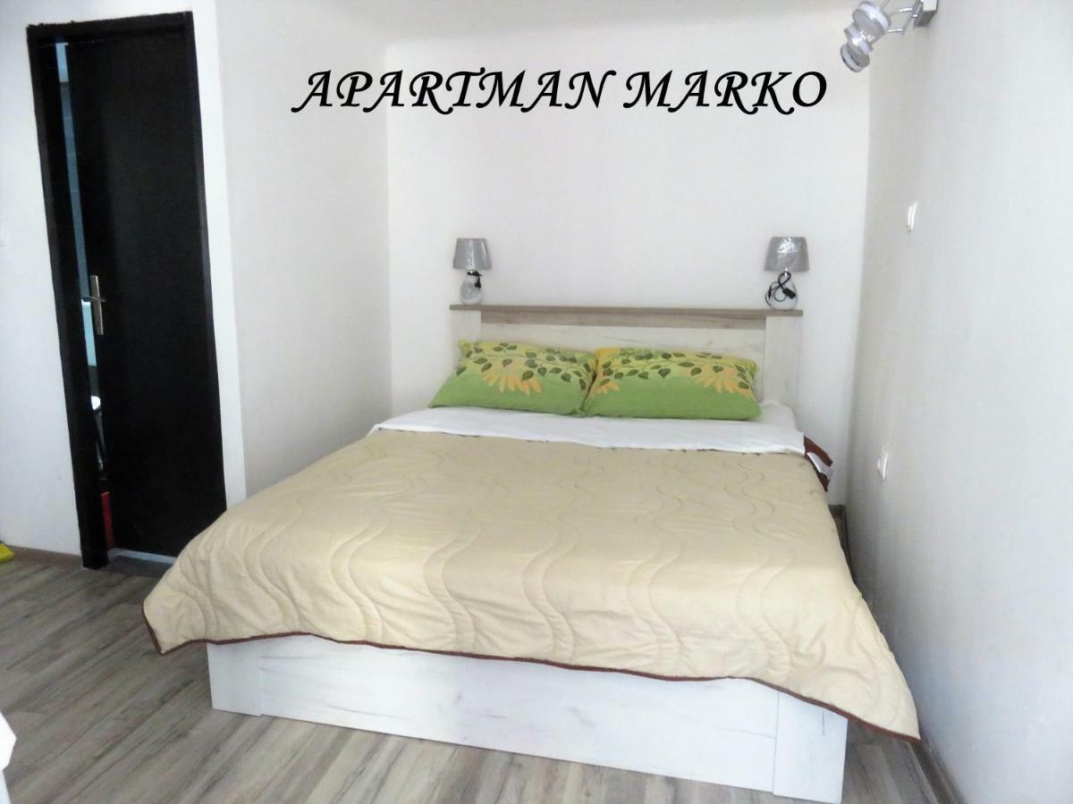 Apartament Apartment *